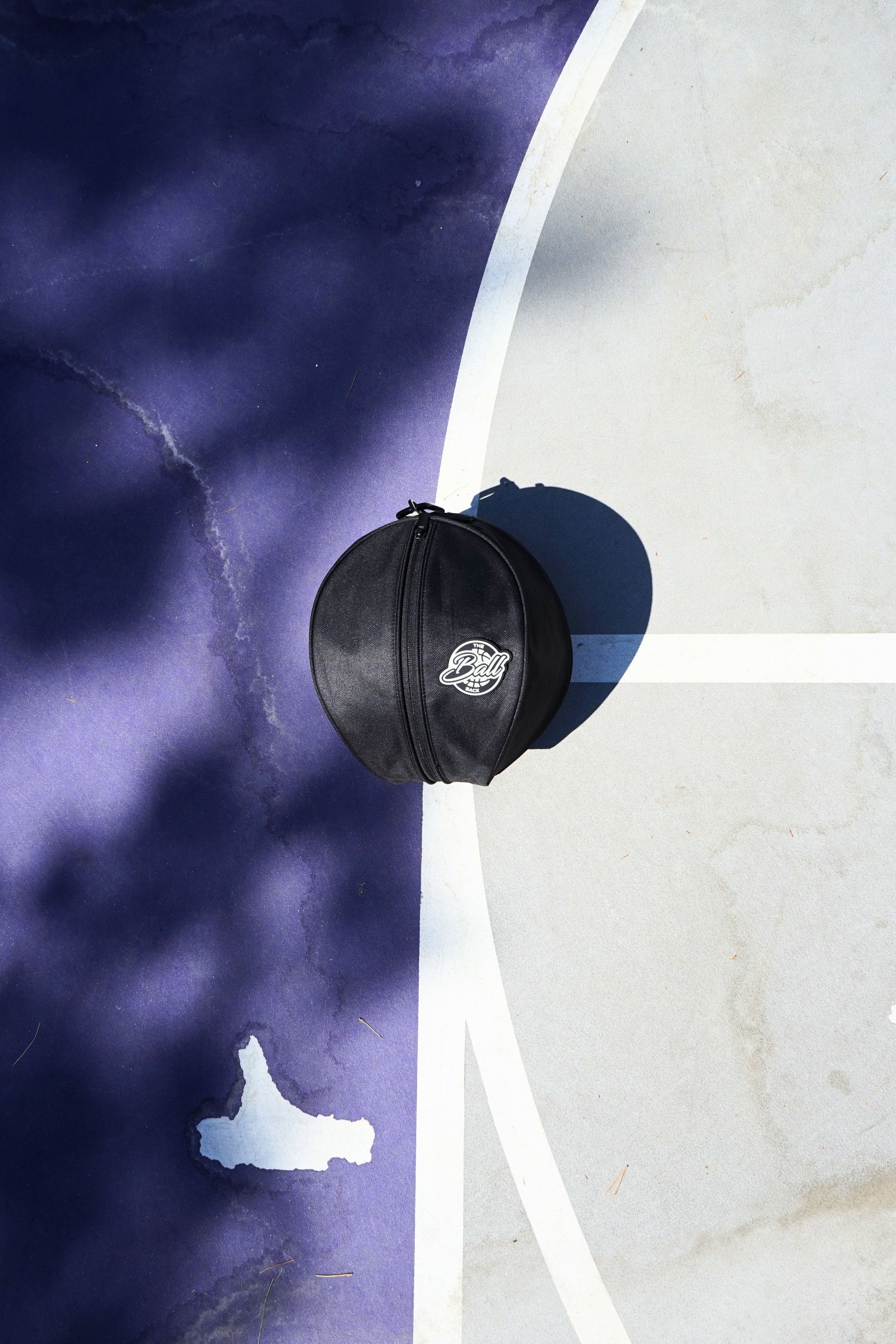 NOVR The Ballsack Black Out basketball carrier — detail